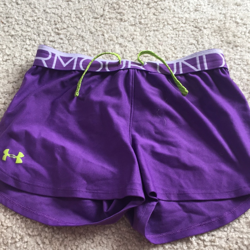 Running shorts